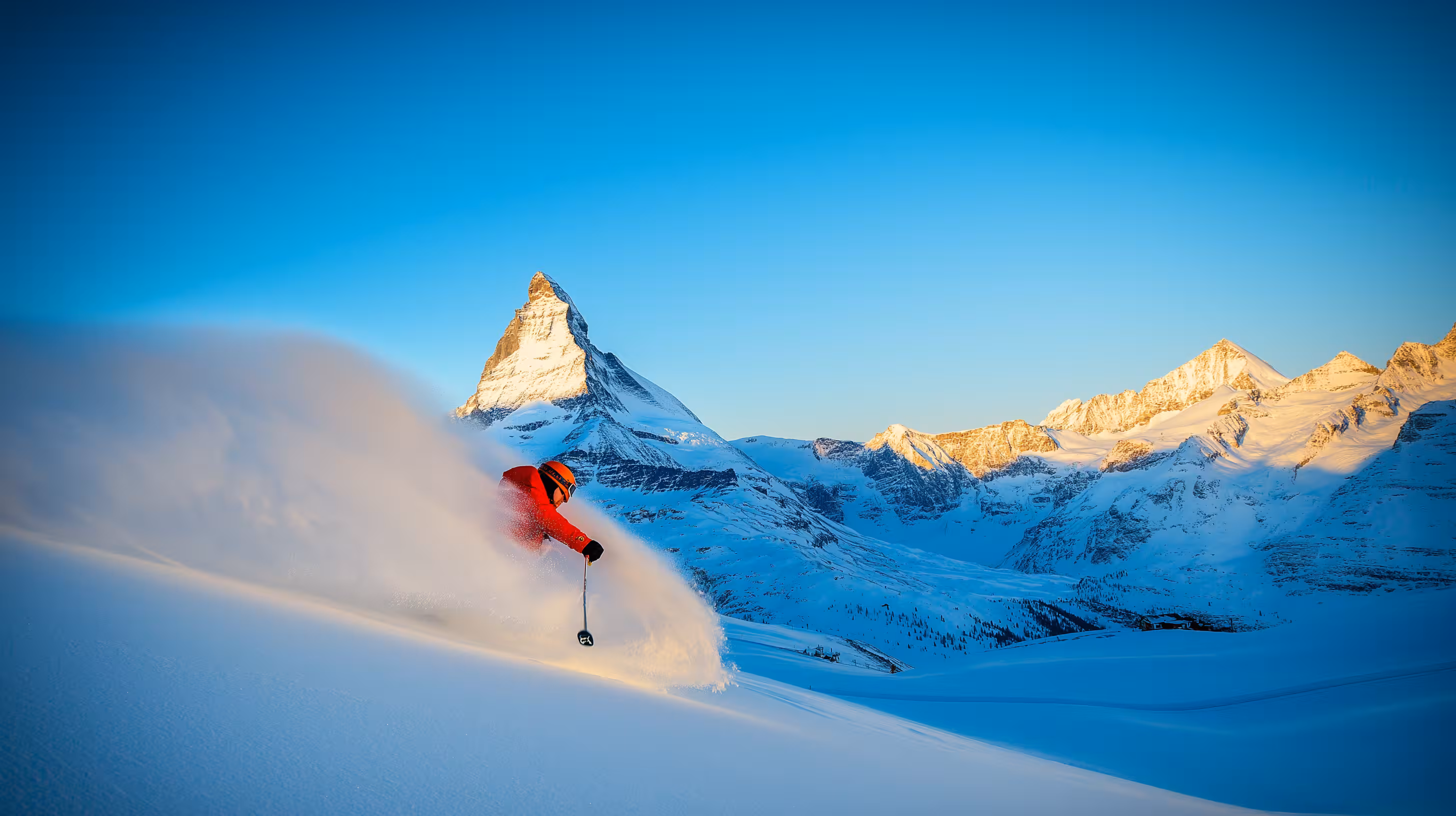 Schweizer Alpen - Das Abenteuer-Paradies: Skifahren, Paragliding und Alpenwandern